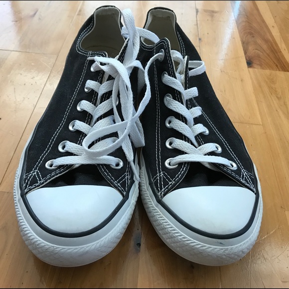 Converse Shoes - Converse Men's Size 8, Woman's Size 10 Sneaker